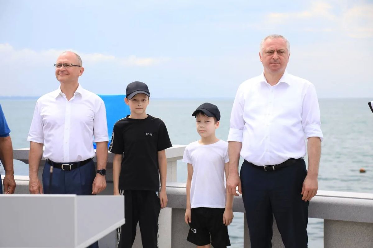 "ЭТО НА ВЕКА", — БАДРА ГУНБА О РЕКОНСТРУКЦИИ НАБЕРЕЖНОЙ СУХУМА